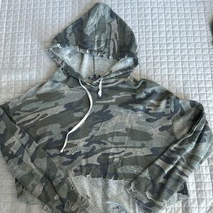 Ladies sweater crop top